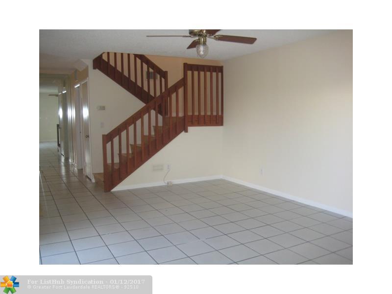 763 SW 120th Way 763, Davie, FL 33325