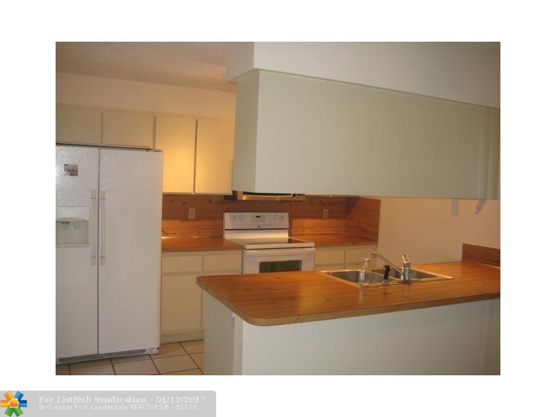 763 SW 120th Way 763, Davie, FL 33325