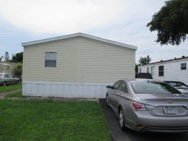 King's Manor Estates 601 SW 126th Terrace Lot 239Davie, FL 33325