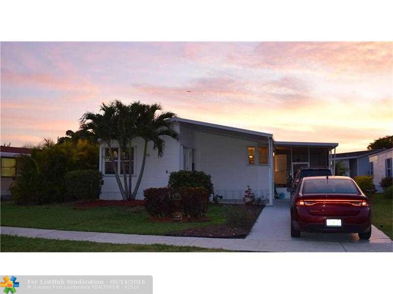 1299 SW 112th Way, Davie, FL 33325
