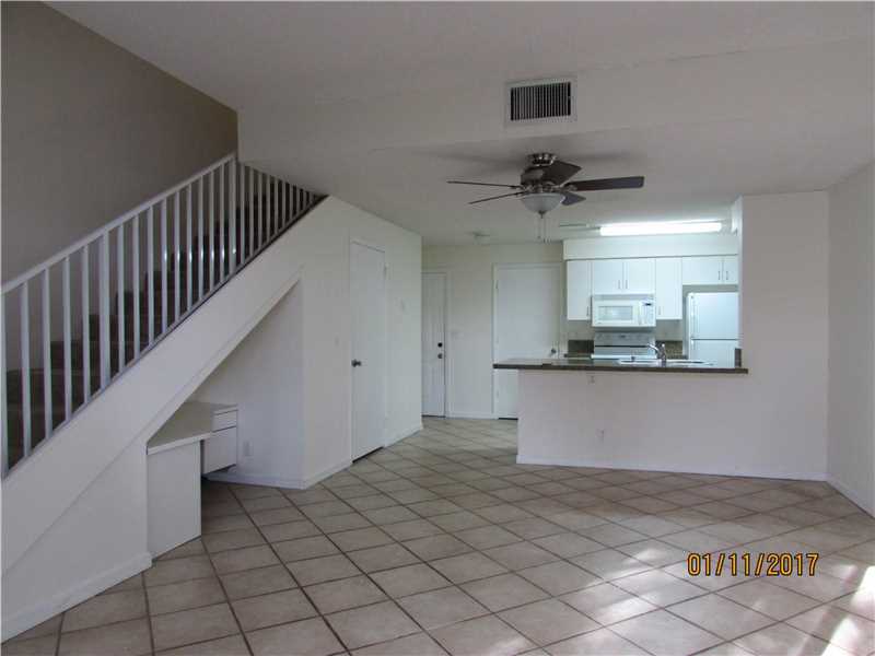 780Sorrento Dr, Weston, FL 33326