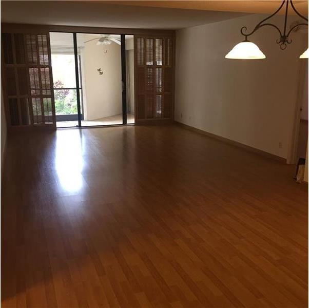 16300 Golf Club Rd # 116, Weston, FL 33326