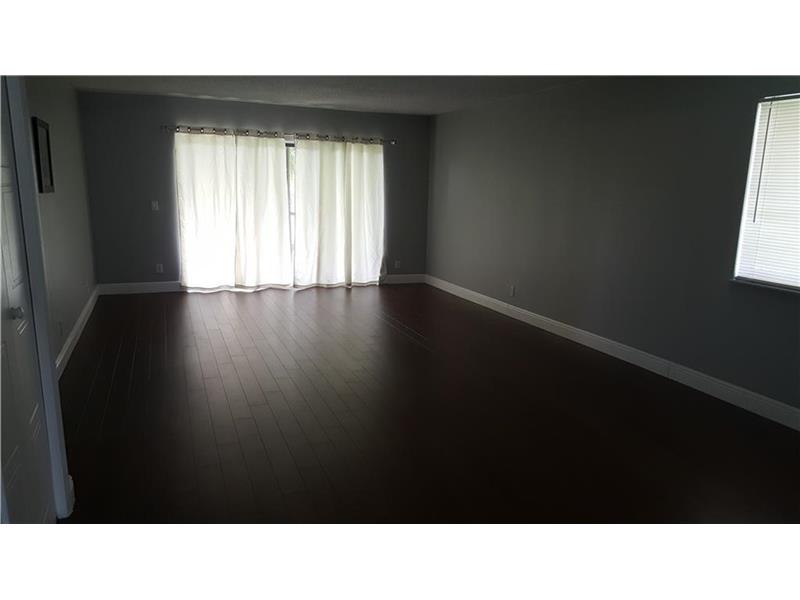 16571Blatt Blvd, Weston, FL 33326