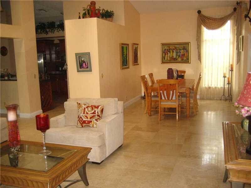 770 Bowman Ct, Weston, FL 33326
