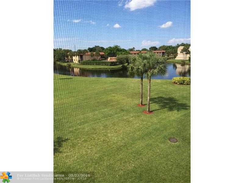 220 LAKEVIEW DR 309, Weston, FL 33326