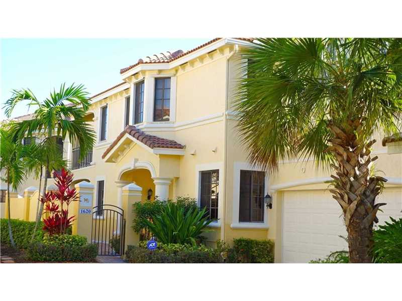 1620Passion Vine Cir, Weston, FL 33326