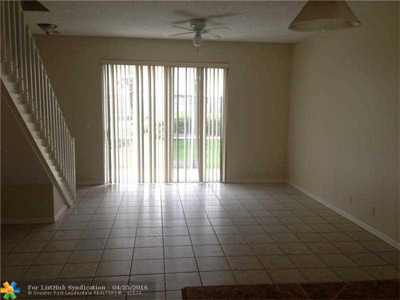 1939 Madeira Dr 1939, Weston, FL 33327