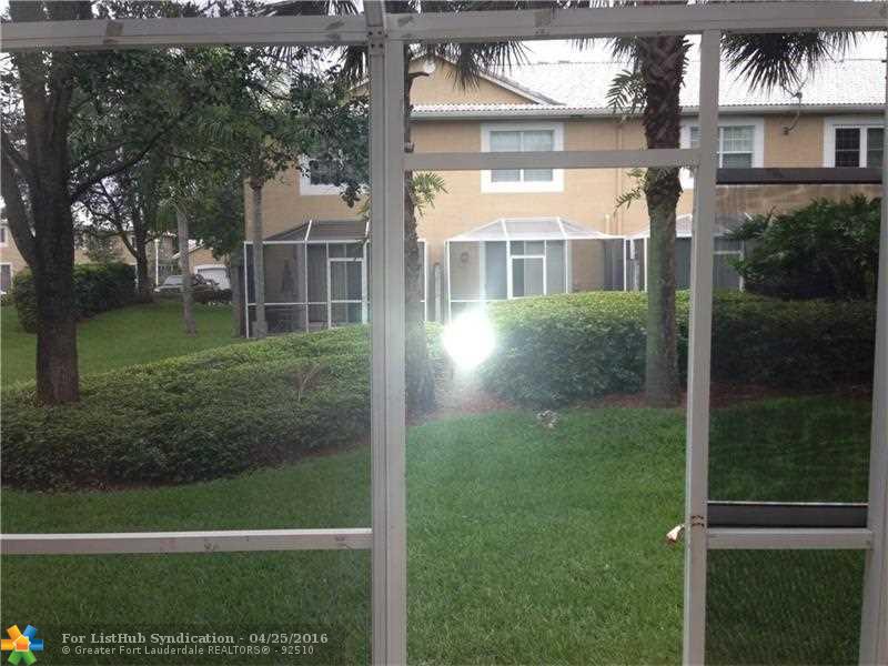 1939 Madeira Dr 1939, Weston, FL 33327