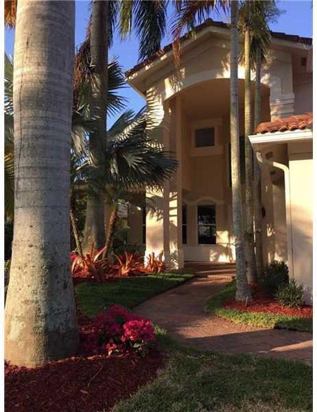 930 Tradewinds Bnd, Weston, FL 33327