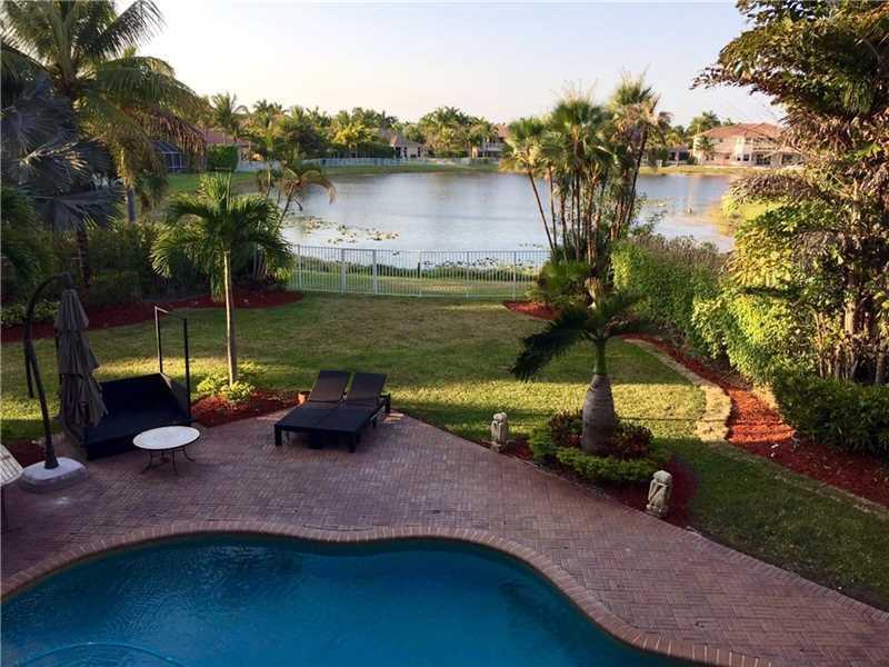 930 Tradewinds Bnd, Weston, FL 33327