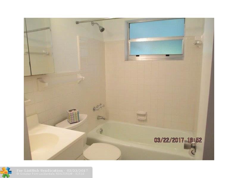 9459 SW 51st Ct, Cooper City, FL 33328