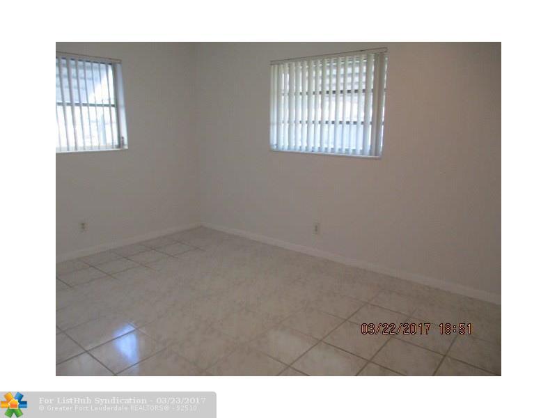 9459 SW 51st Ct, Cooper City, FL 33328