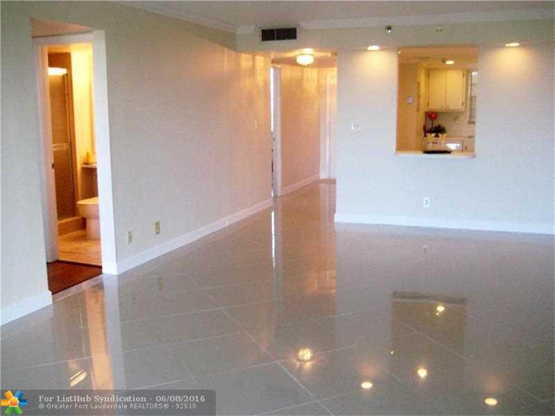 3001 W Rolling Hills Cir 710, Davie, FL 33328