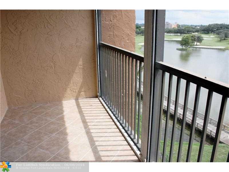 3001 W Rolling Hills Cir 710, Davie, FL 33328