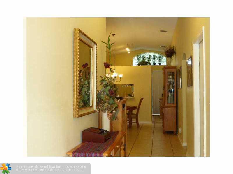 5055 SW 150 WY, Davie, FL 33331