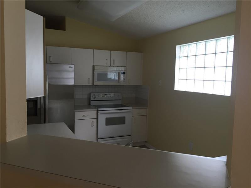 16519 Sapphire St, Weston, FL 33331