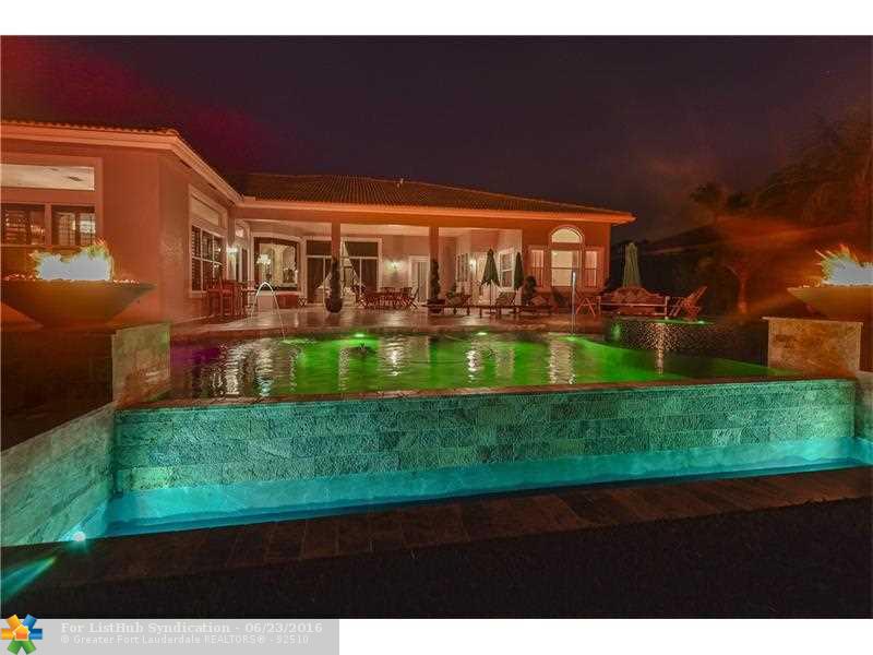 15256 SW 37th St, Davie, FL 33331