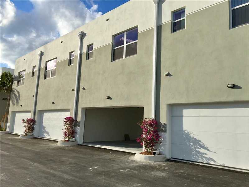 420 Northeast 35th Ct, Oakland Park, FL 33334