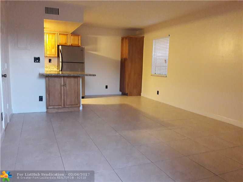 2705 NE 9th 212, Wilton Manors, FL 33334