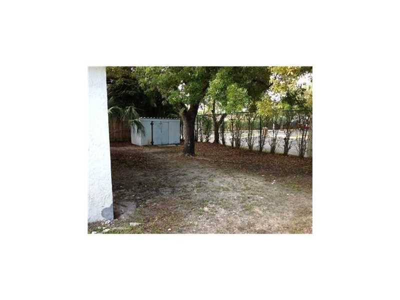 721 Northeast 61ST ST, Oakland Park, FL 33334