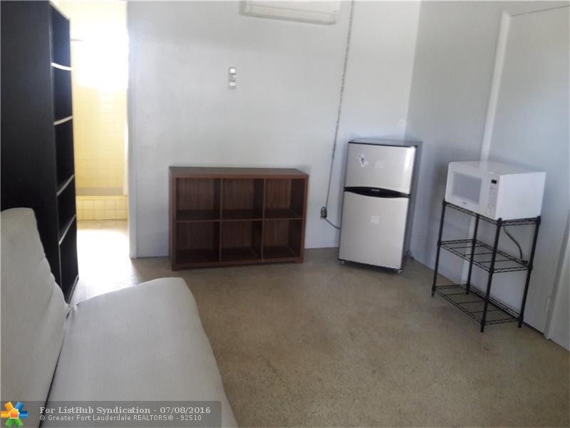581 NE 32 St A, Oakland Park, FL 33334