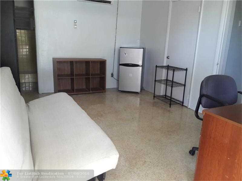 581 NE 32 St A, Oakland Park, FL 33334