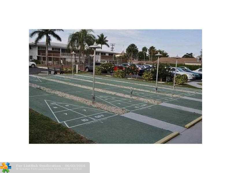2970 NE 16th Ave, Oakland Park, FL 33334