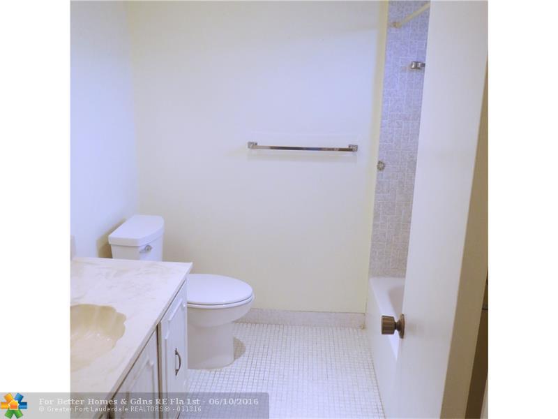 3000 NE 5th Ter # A-309, Wilton Manors, FL 33334