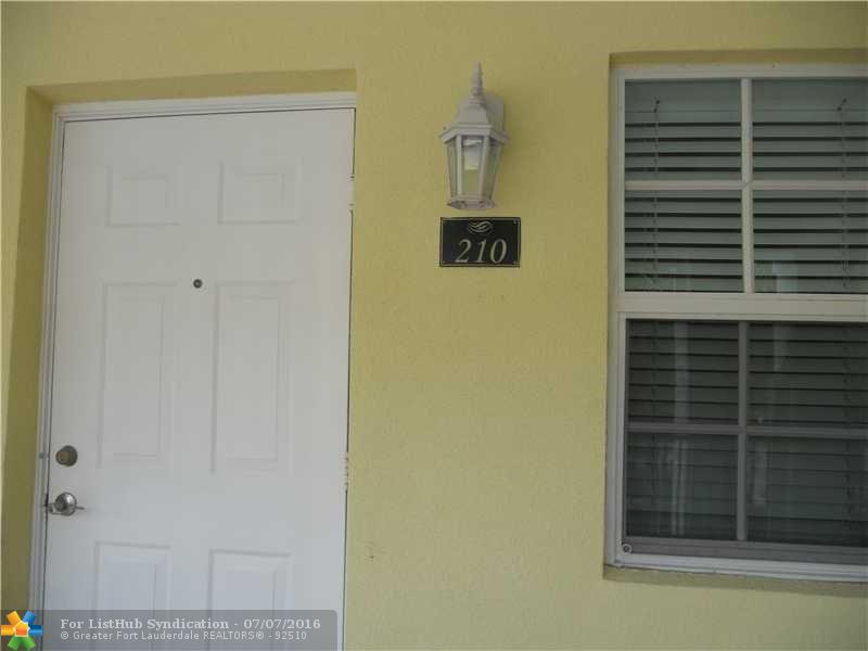 2660 NE 8th Ave 210, Wilton Manors, FL 33334