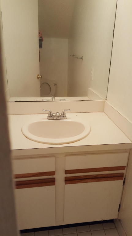 4084 NW 90th Avenue, Sunrise, FL 33351
