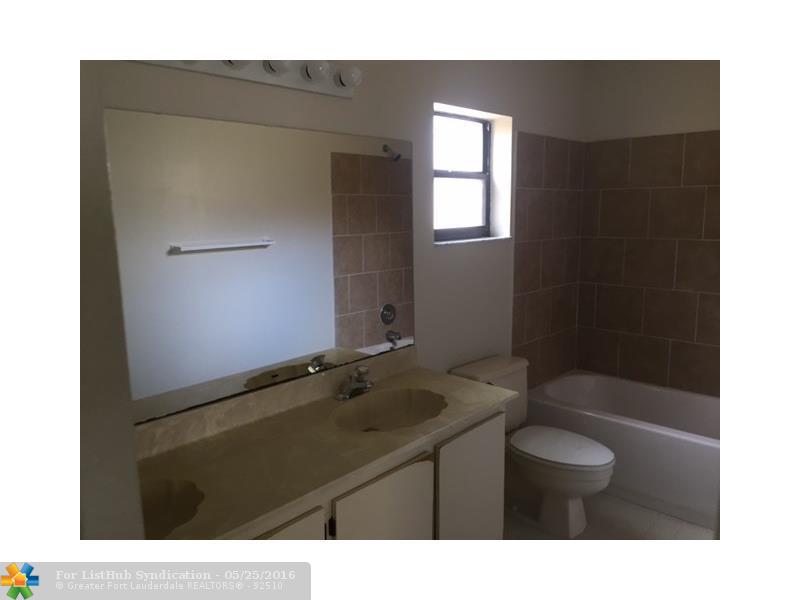 3155 NW 109th Ter, Sunrise, FL 33351