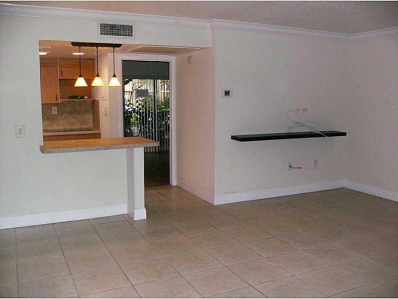 7613 NW 42 PL 112, Sunrise, FL 33351
