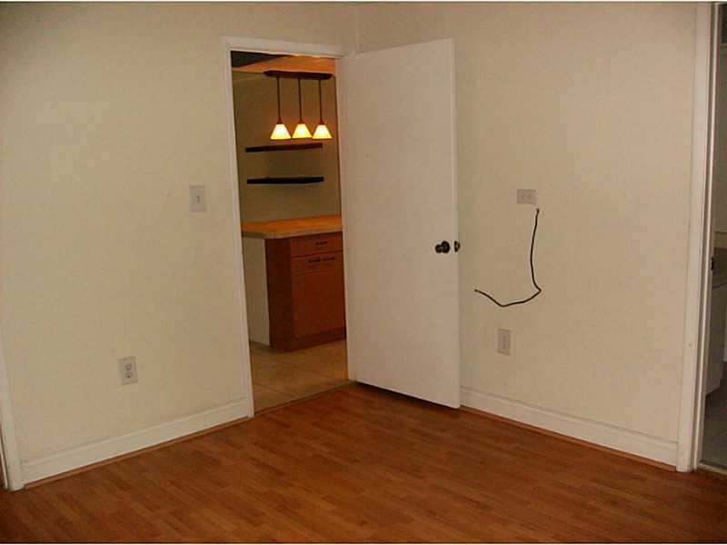 7613 NW 42 PL 112, Sunrise, FL 33351