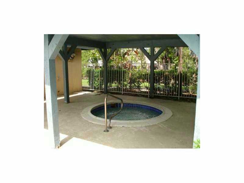 7613 NW 42 PL 112, Sunrise, FL 33351