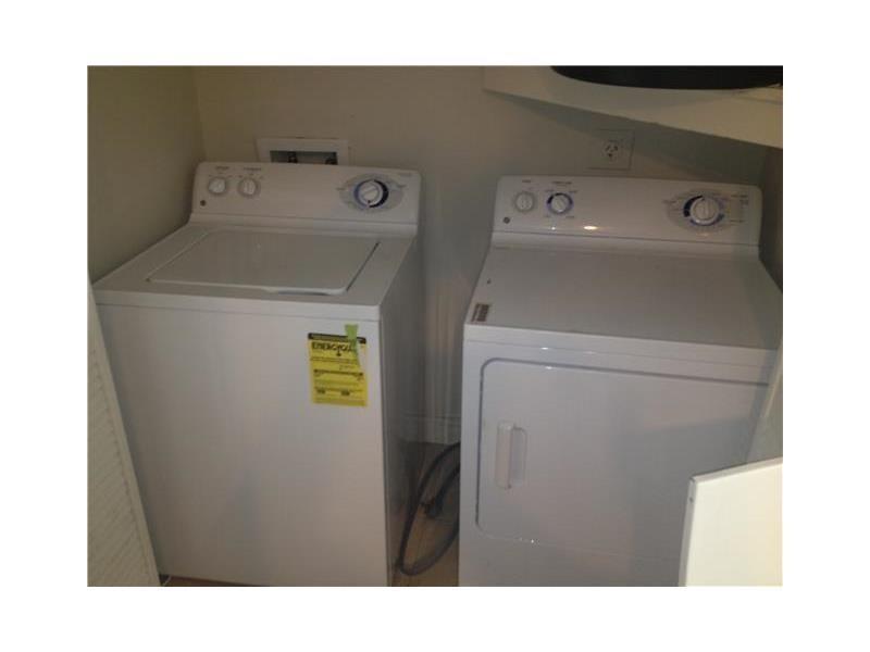 4070 NW 87th Ave 4070, Sunrise, FL 33351