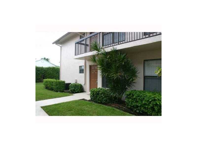 10041Winding Lake Rd, Sunrise, FL 33351