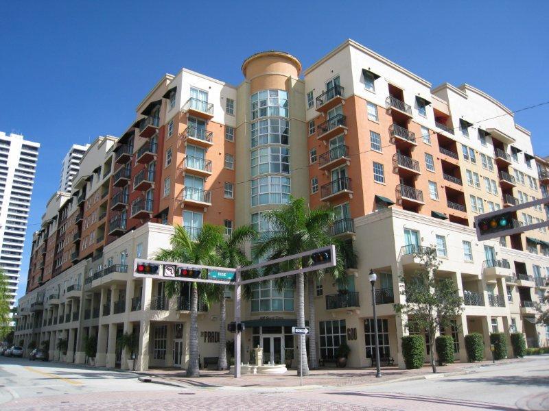 600 S Dixie Highway, West Palm Beach, FL 33401