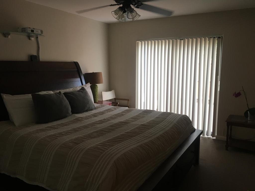 616 Executive Center Drive, West Palm Beach, FL 33401