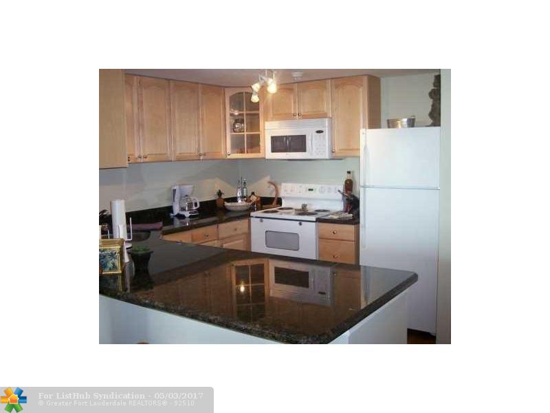 500 Executive Center Dr 4B, West Palm Beach, FL 33401