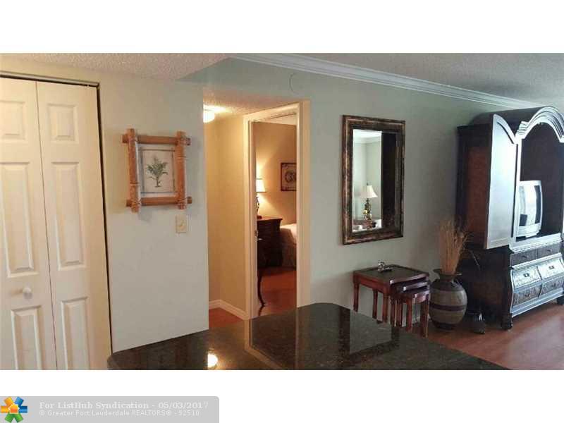 500 Executive Center Dr 4B, West Palm Beach, FL 33401