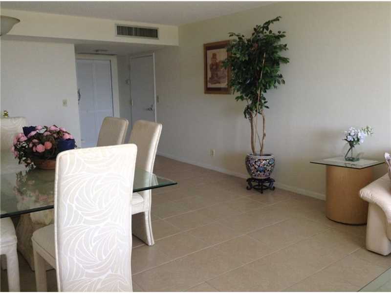 2400Presidential Way, West Palm Beach, FL 33401