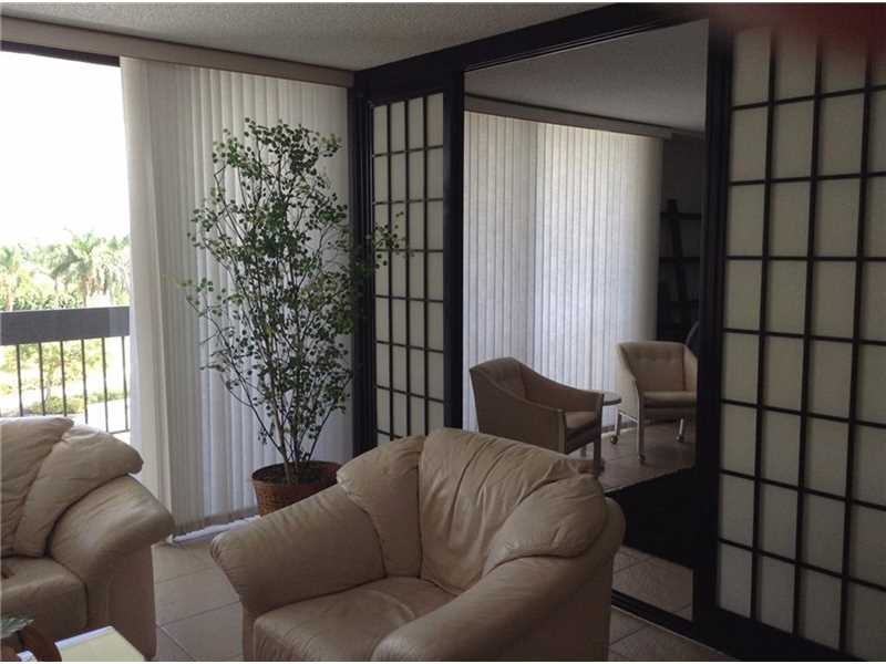 2400Presidential Way, West Palm Beach, FL 33401