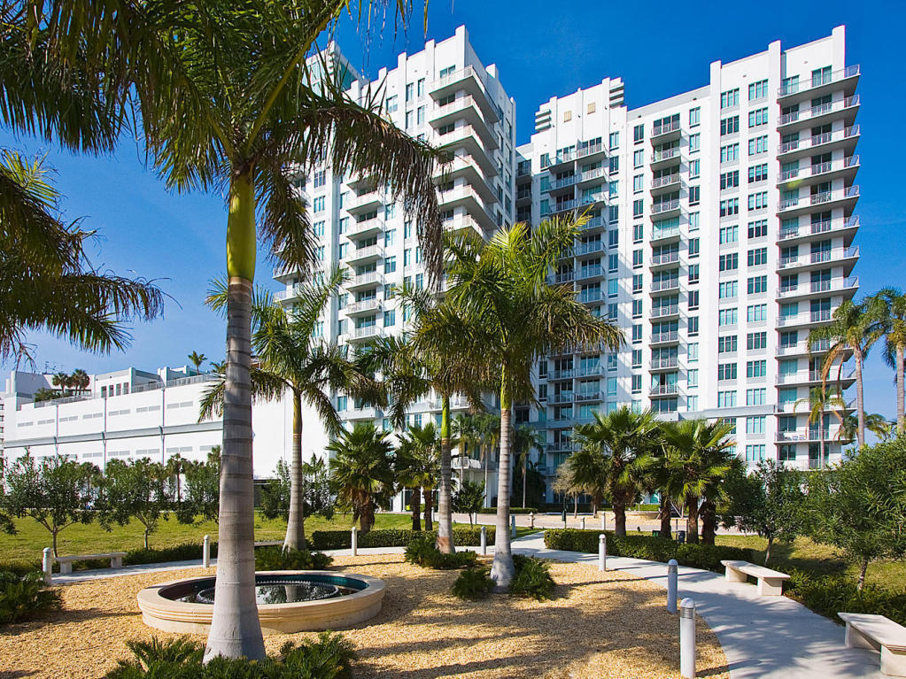 300 S Australian Avenue, West Palm Beach, FL 33401