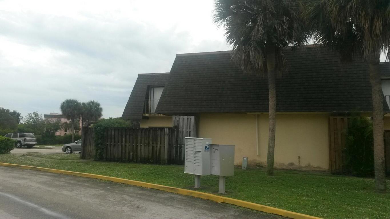 1851 N Congress Avenue, West Palm Beach, FL 33401