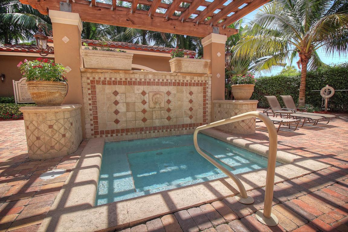 616 Clearwater Park Road, West Palm Beach, FL 33401