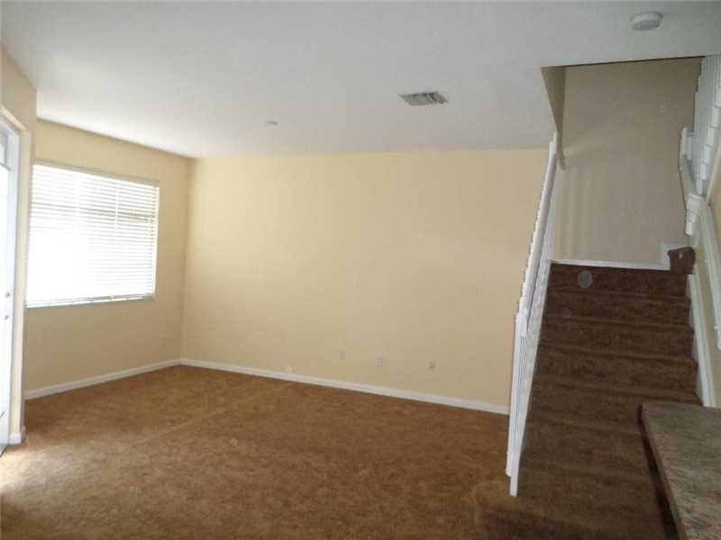 2023Nassau Dr, Riviera Beach, FL 33404