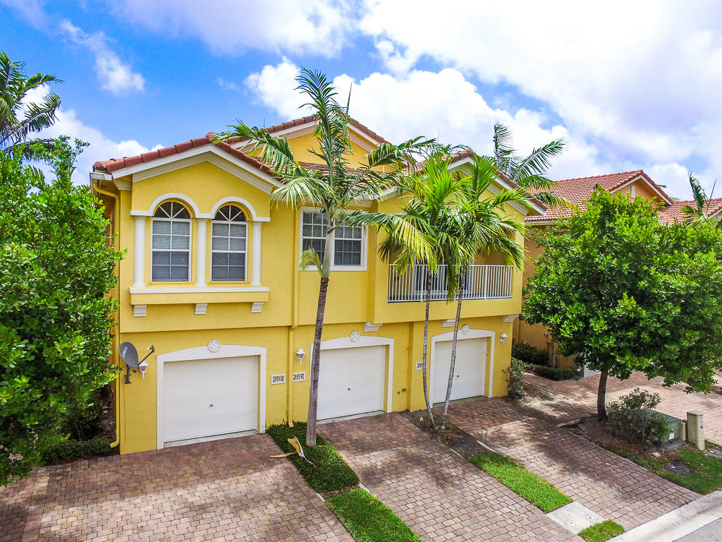 2912 Carvelle Drive, Riviera Beach, FL 33404
