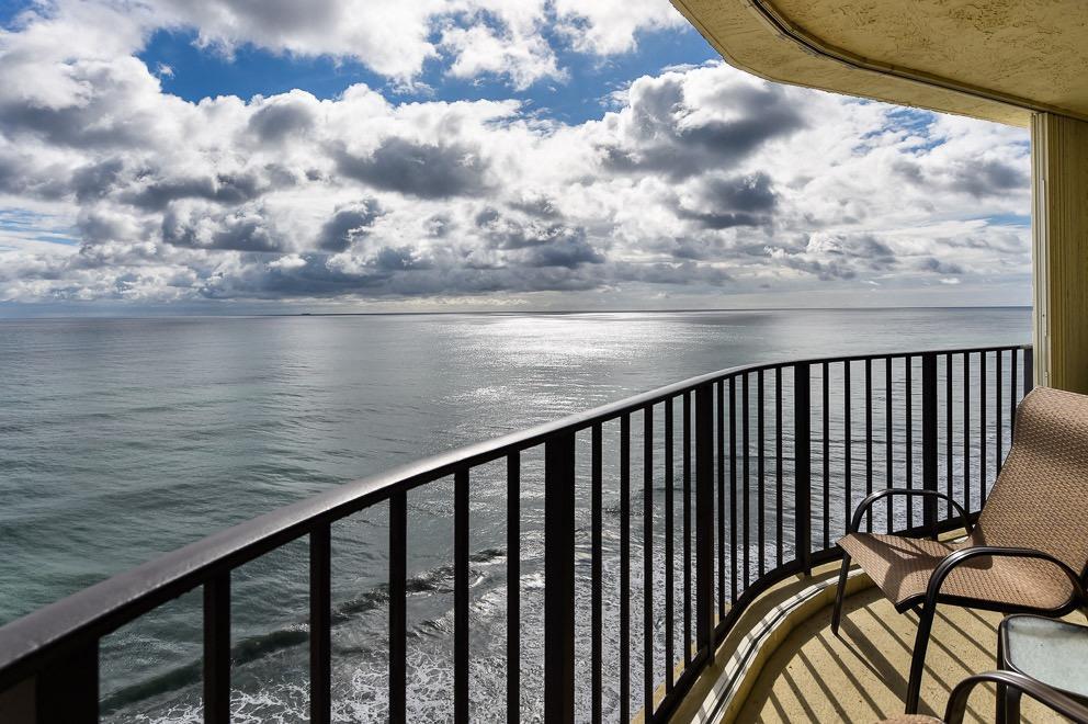5420 N Ocean Drive, Singer Island, FL 33404