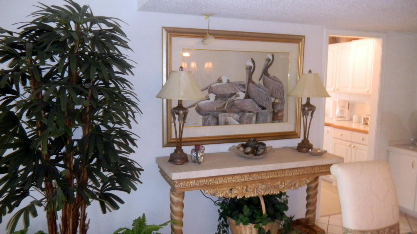 4200 N Ocean Drive, Singer Island, FL 33404