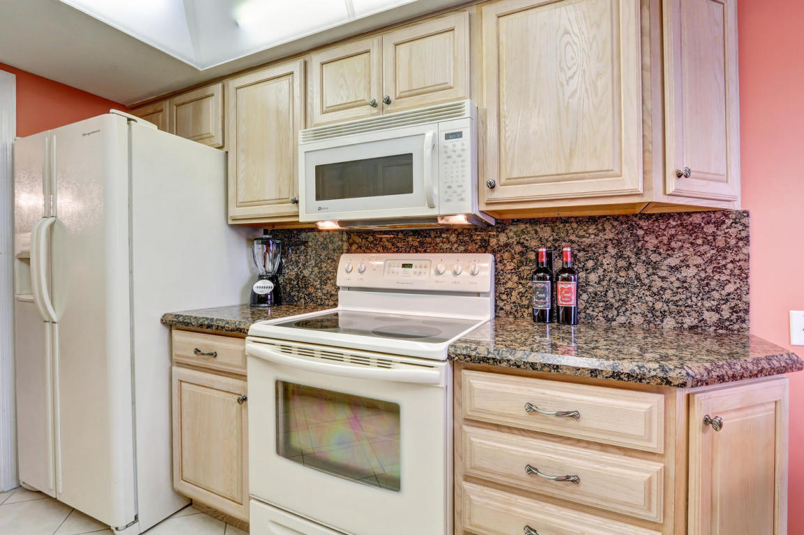 1251 Sugar Sands Boulevard, Riviera Beach, FL 33404
